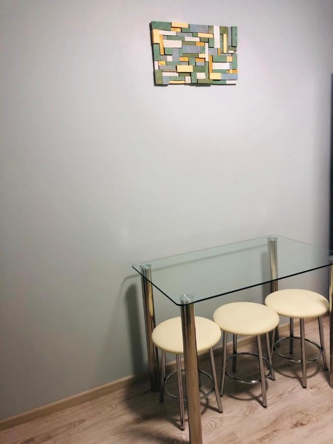 Stylish And Comfortable Apartment In The Center チェルカースィ エクステリア 写真