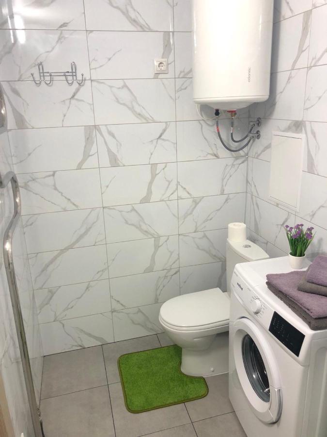 Stylish And Comfortable Apartment In The Center チェルカースィ エクステリア 写真